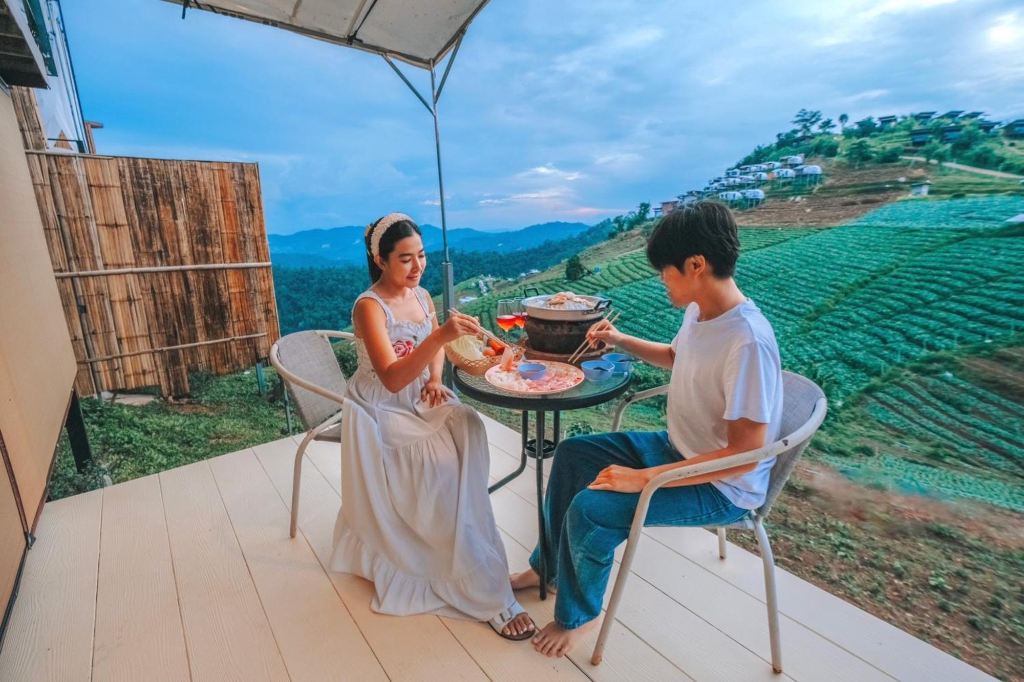 ภูวินคาเฟ่ โฮมสเตย์ Phuwin Cafe Homestay Mon Jam Экстерьер фото