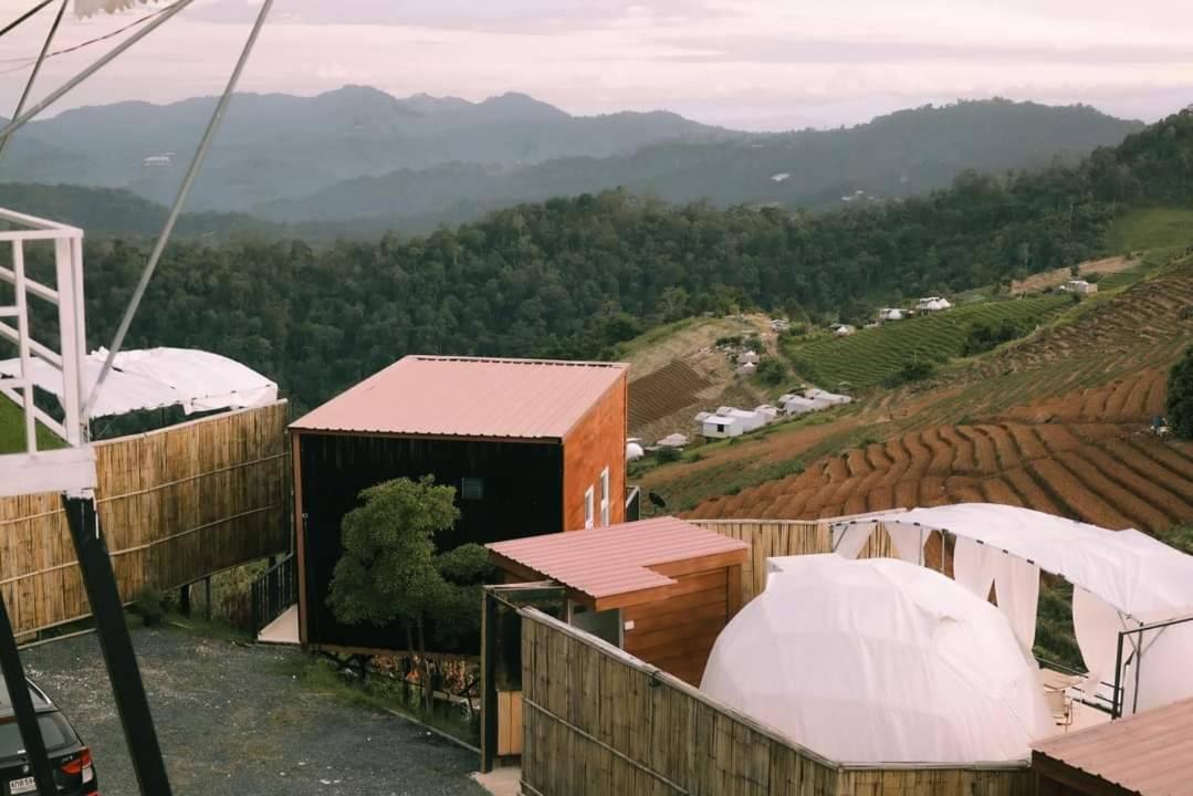 ภูวินคาเฟ่ โฮมสเตย์ Phuwin Cafe Homestay Mon Jam Экстерьер фото