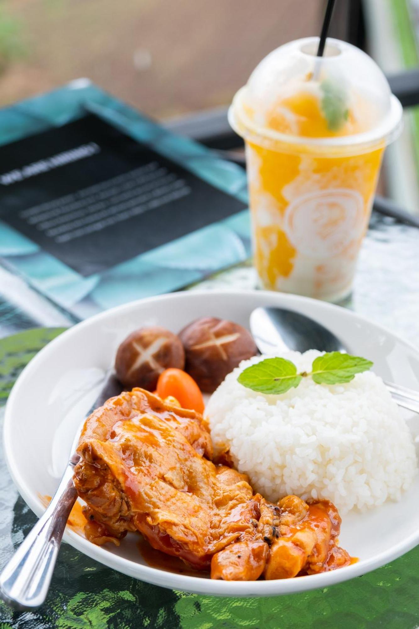 ภูวินคาเฟ่ โฮมสเตย์ Phuwin Cafe Homestay Mon Jam Экстерьер фото
